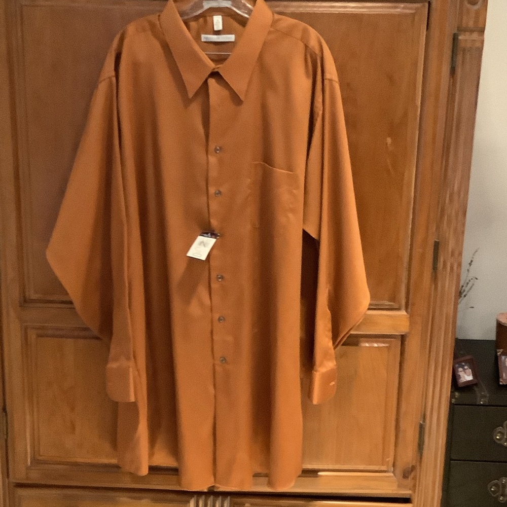 Geoffrey Beene Men's Rust Dress Shirt Tall size 20  New with Tags.